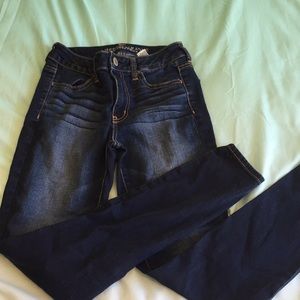 Washed size 2 hi-rise super stretch jegging